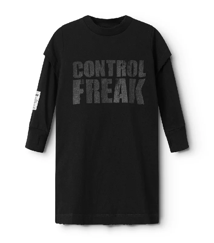 towfer control freak a dress