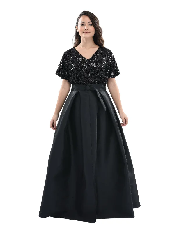 Black Arcola Glimmer Tulle Gown